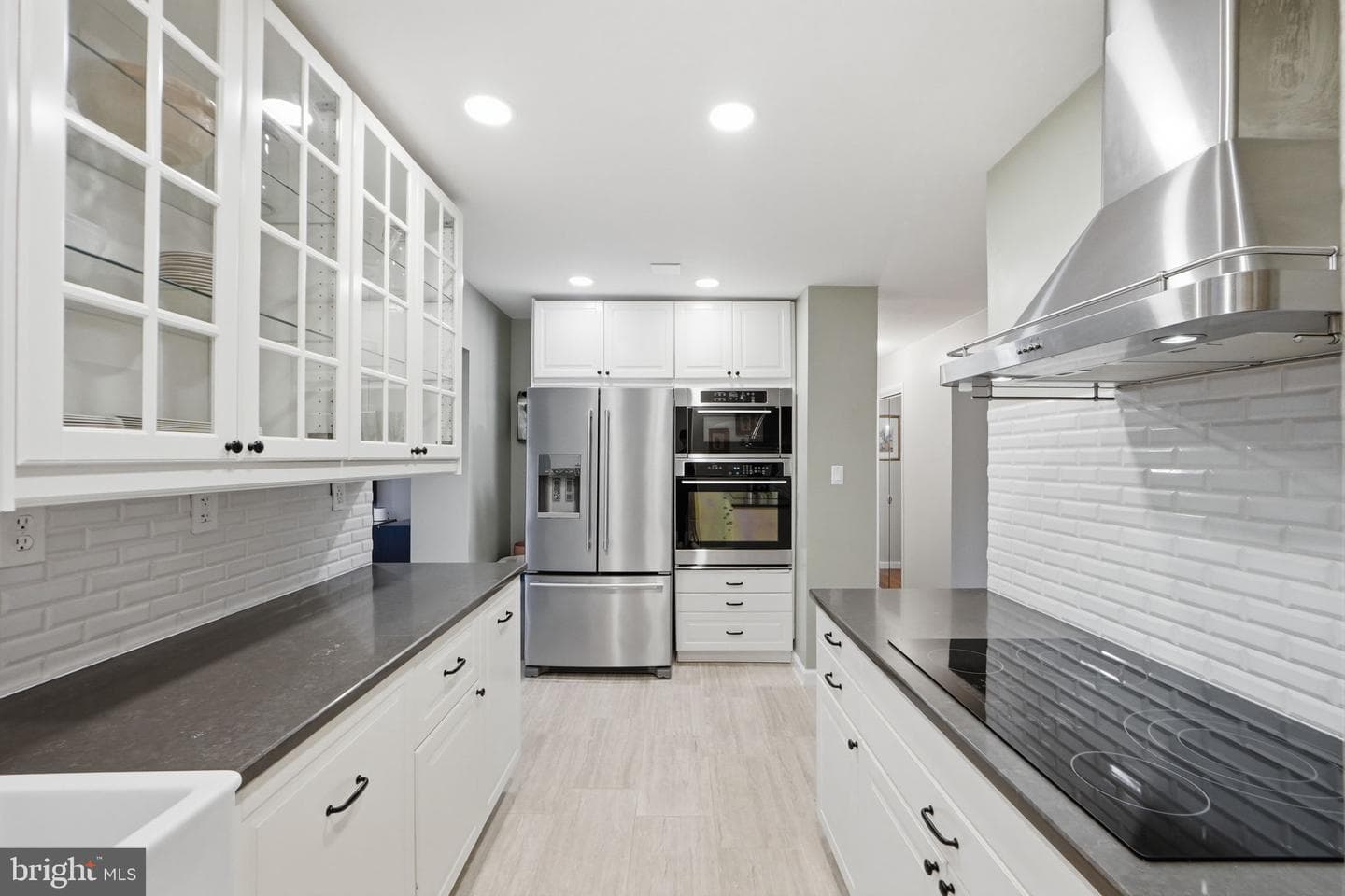 2101 York Drive photo 9