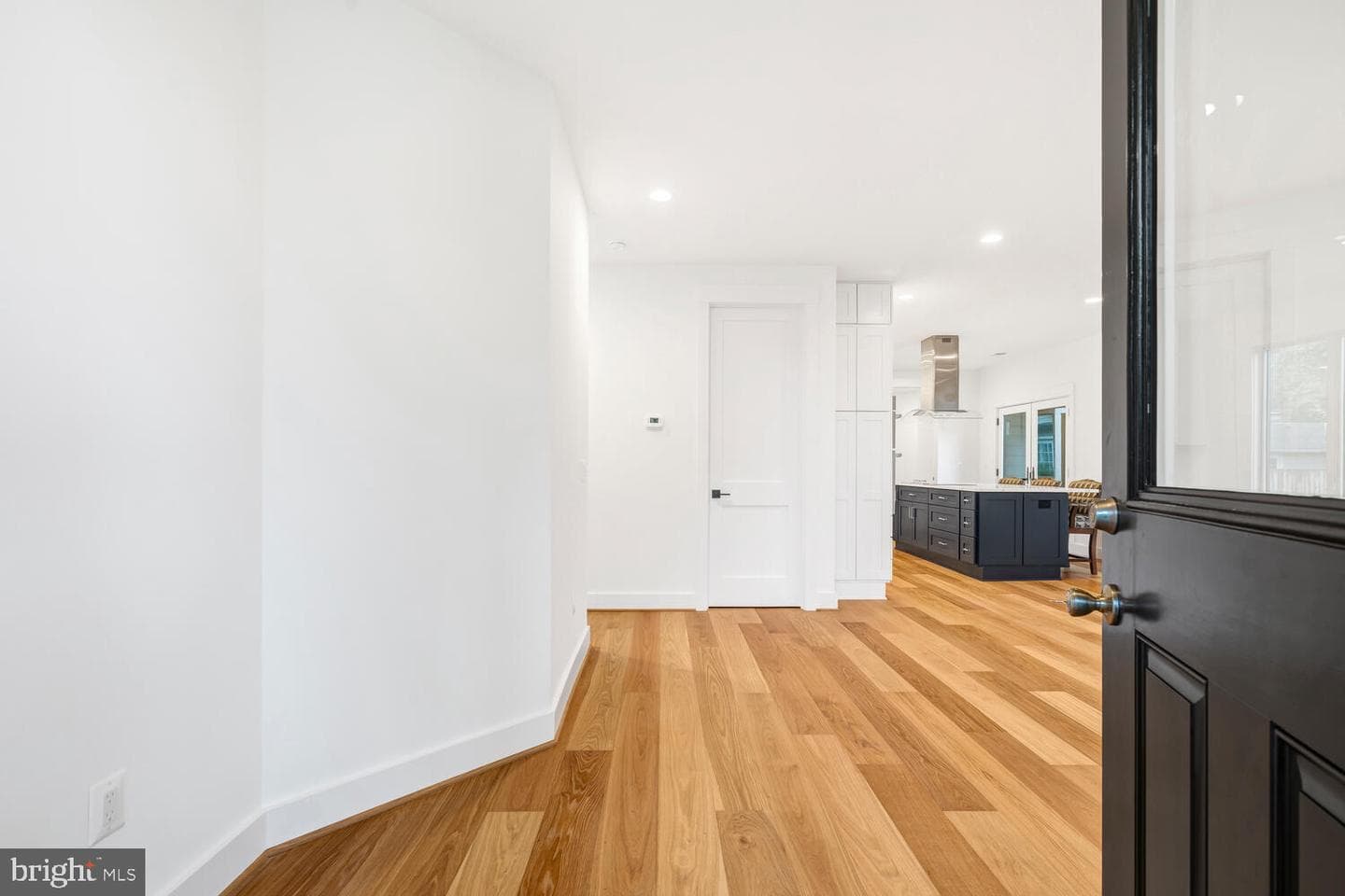13711 Joyce Road photo 4