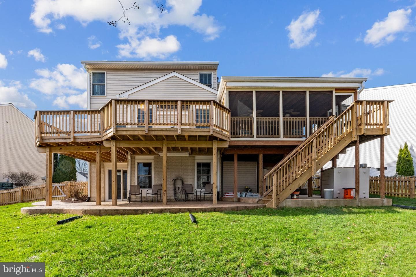 9813 Nugget Court photo 116