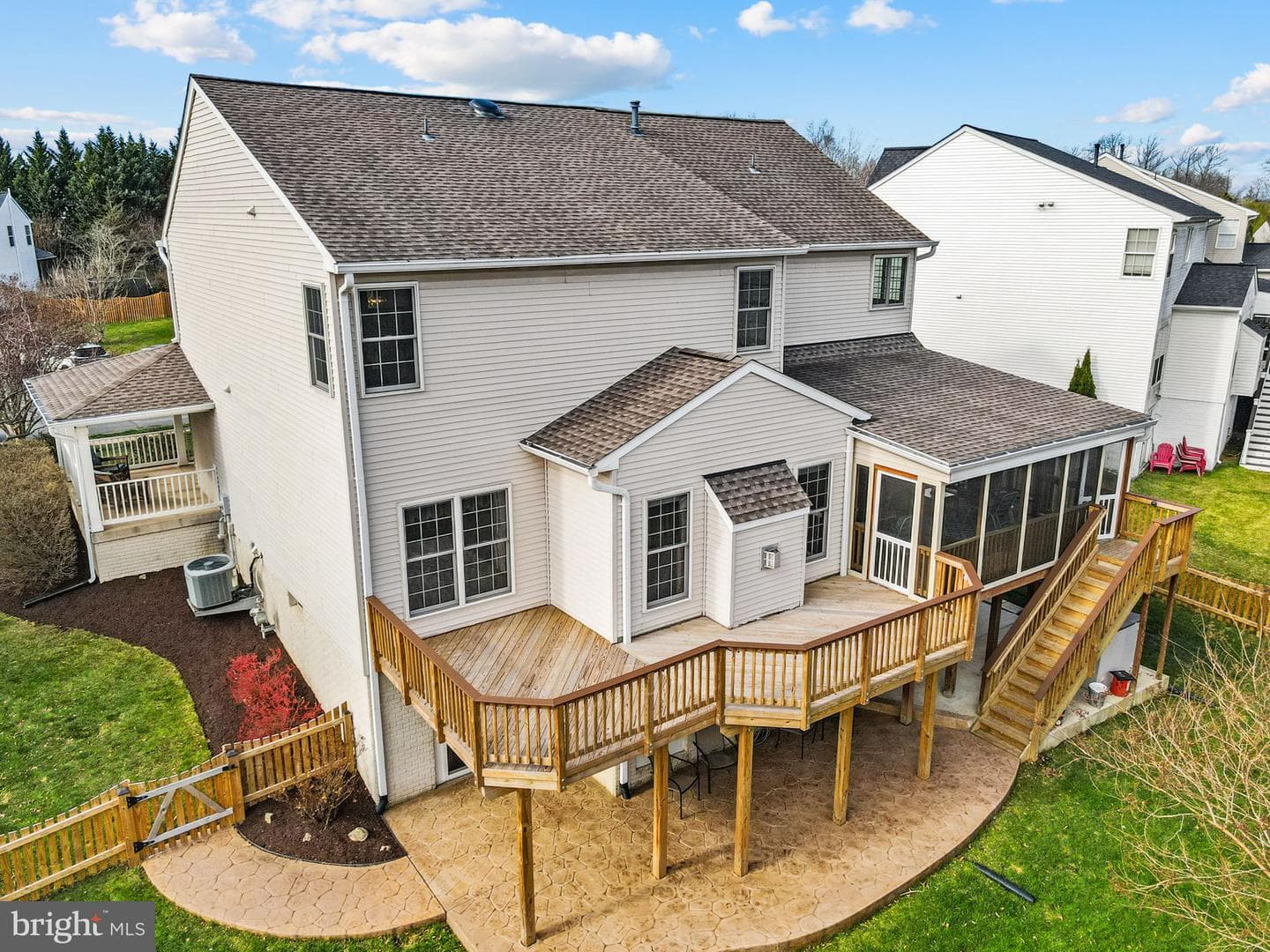 9813 Nugget Court photo 120