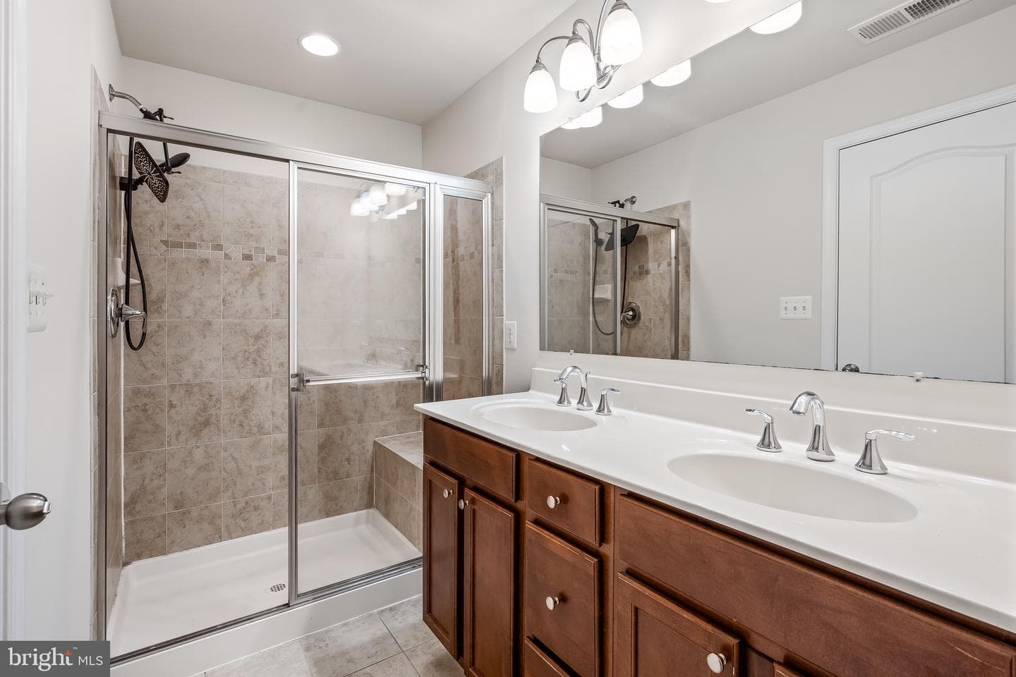2910 Truffle Oak Place photo 20