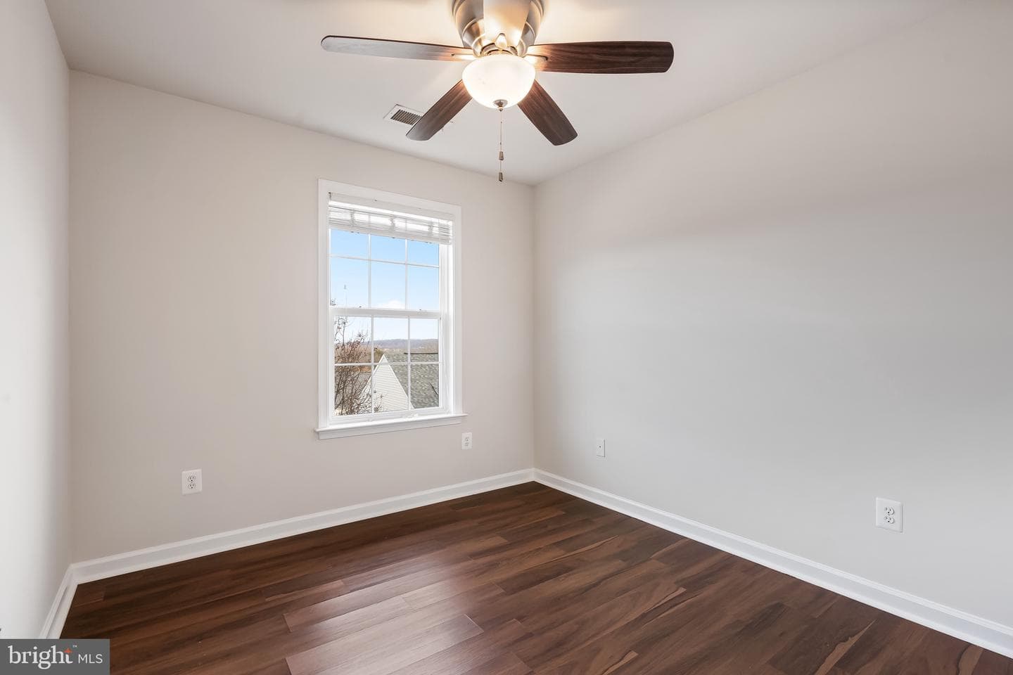 2910 Truffle Oak Place photo 25