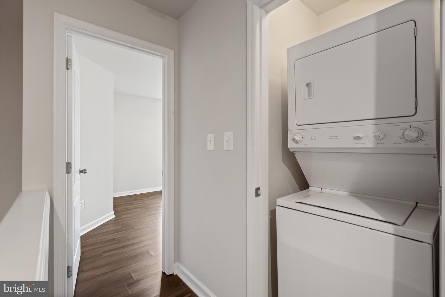 2910 Truffle Oak Place photo 32