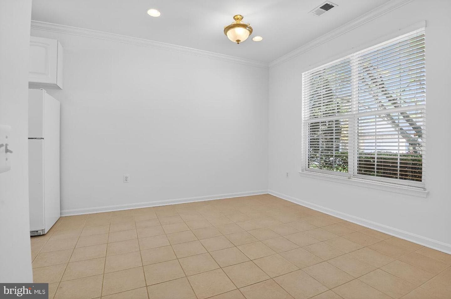 17602 Four Seasons Drive photo 7