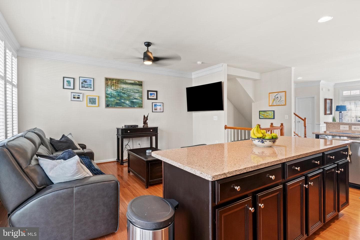 1401 Occoquan Heights Court photo 4
