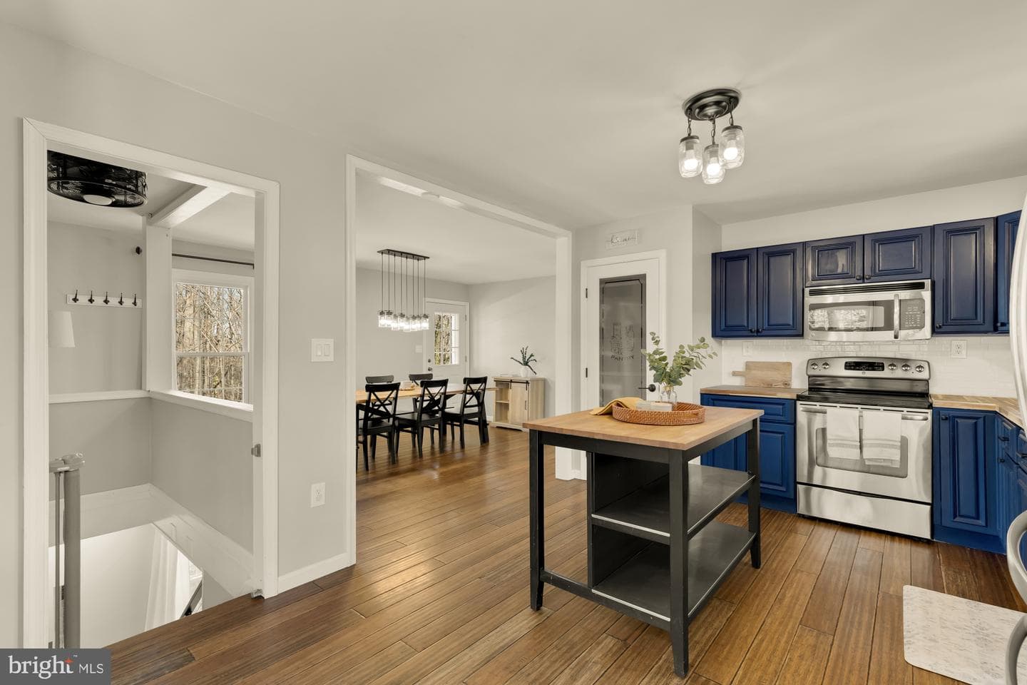 2205 Cherry Hill Road photo 4