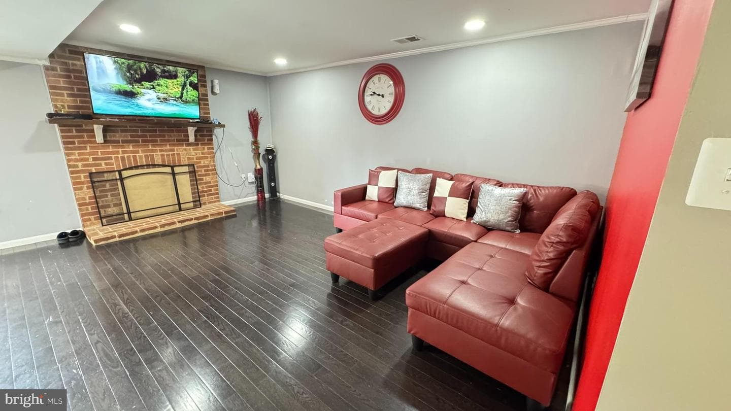14358 Shaw Court photo 4