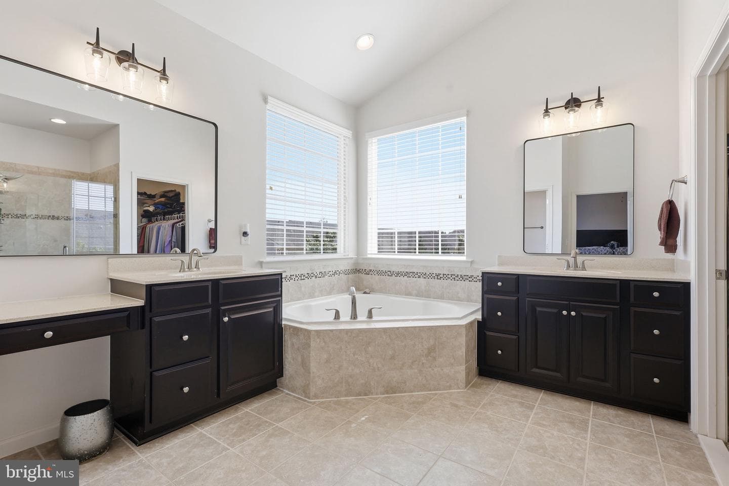 8970 Fenestra Place photo 5