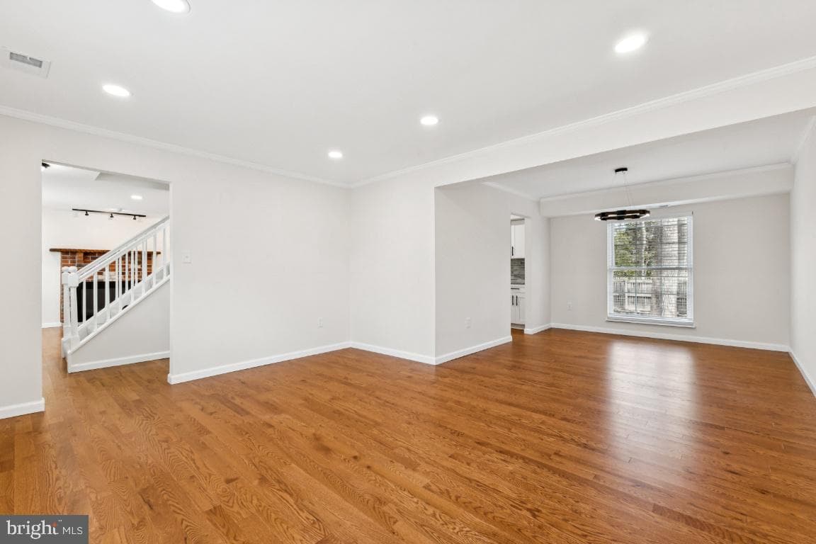 4008 Buckingham Court photo 8