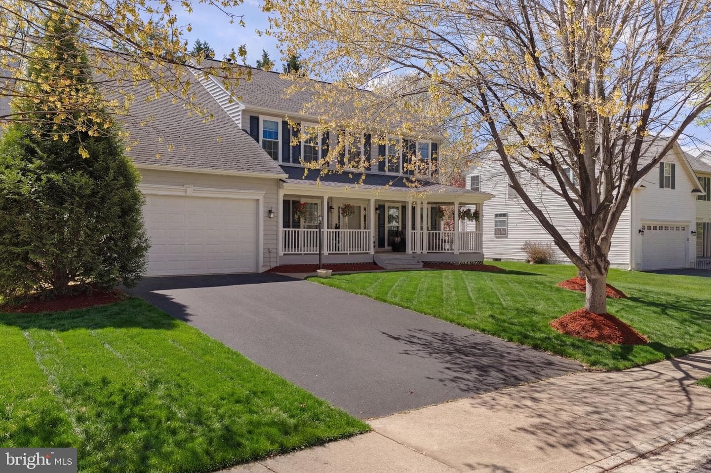 6472 Colonial Village Loop photo 4