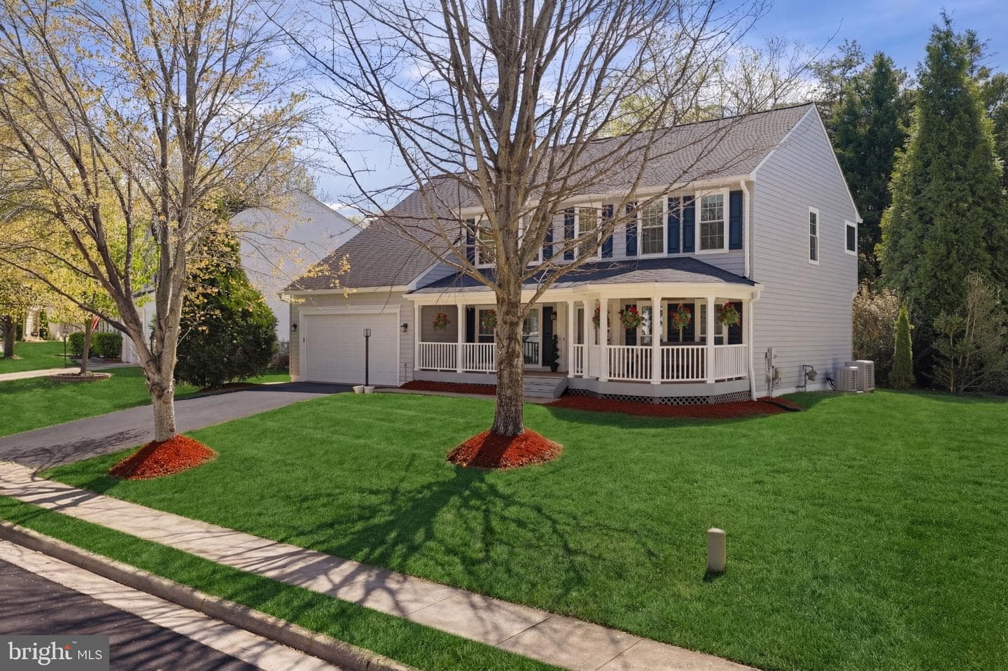6472 Colonial Village Loop photo 5