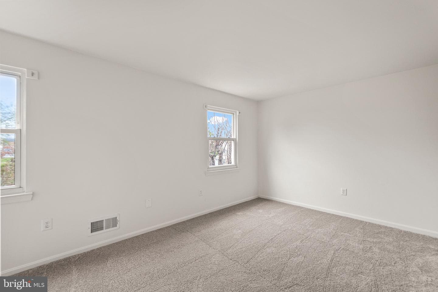 10192 Winchester Court photo 22