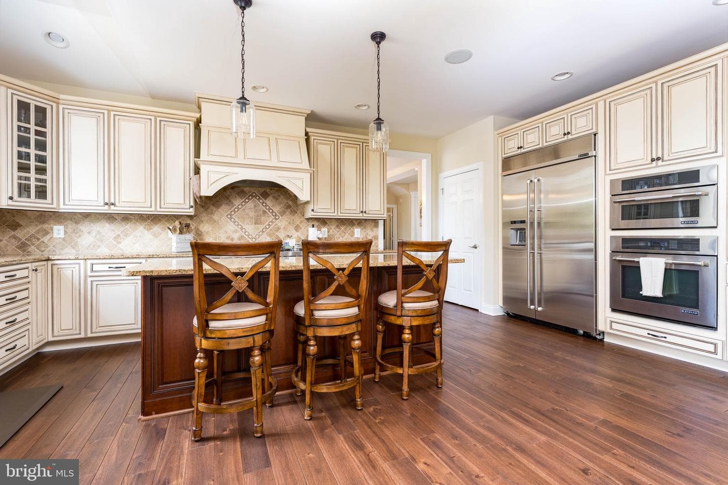 5330 Chaffins Farm Court photo 20