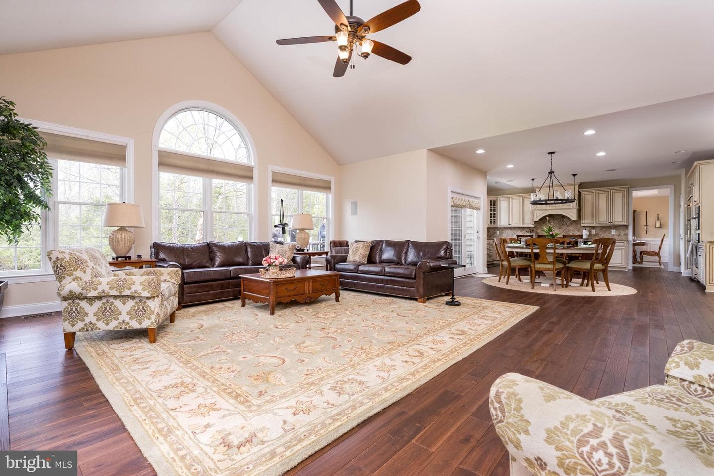 5330 Chaffins Farm Court photo 24
