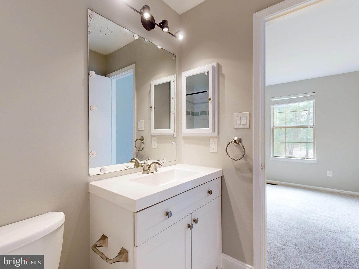 8509 Charnwood Court photo 24