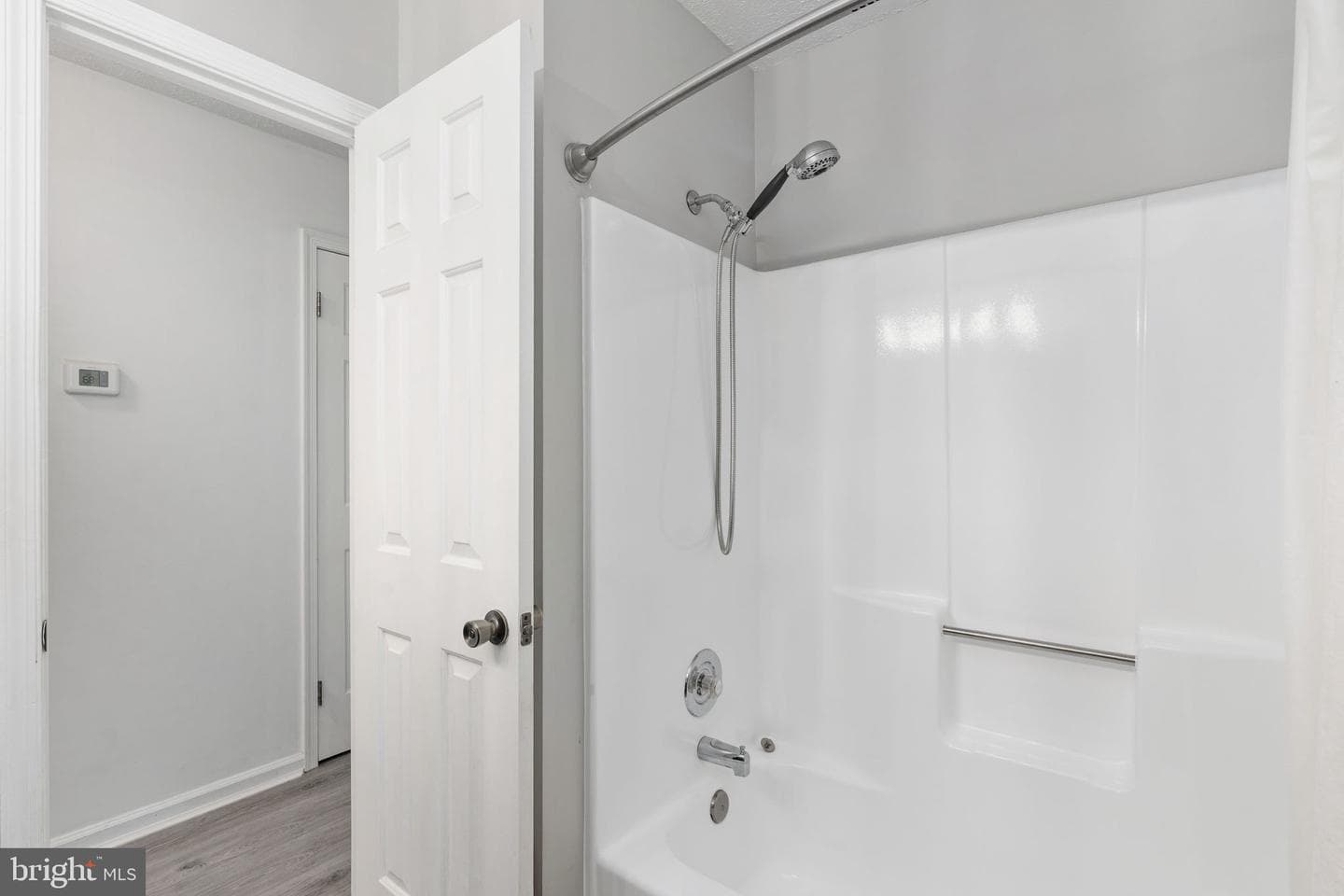 15195 Dyers Road photo 22