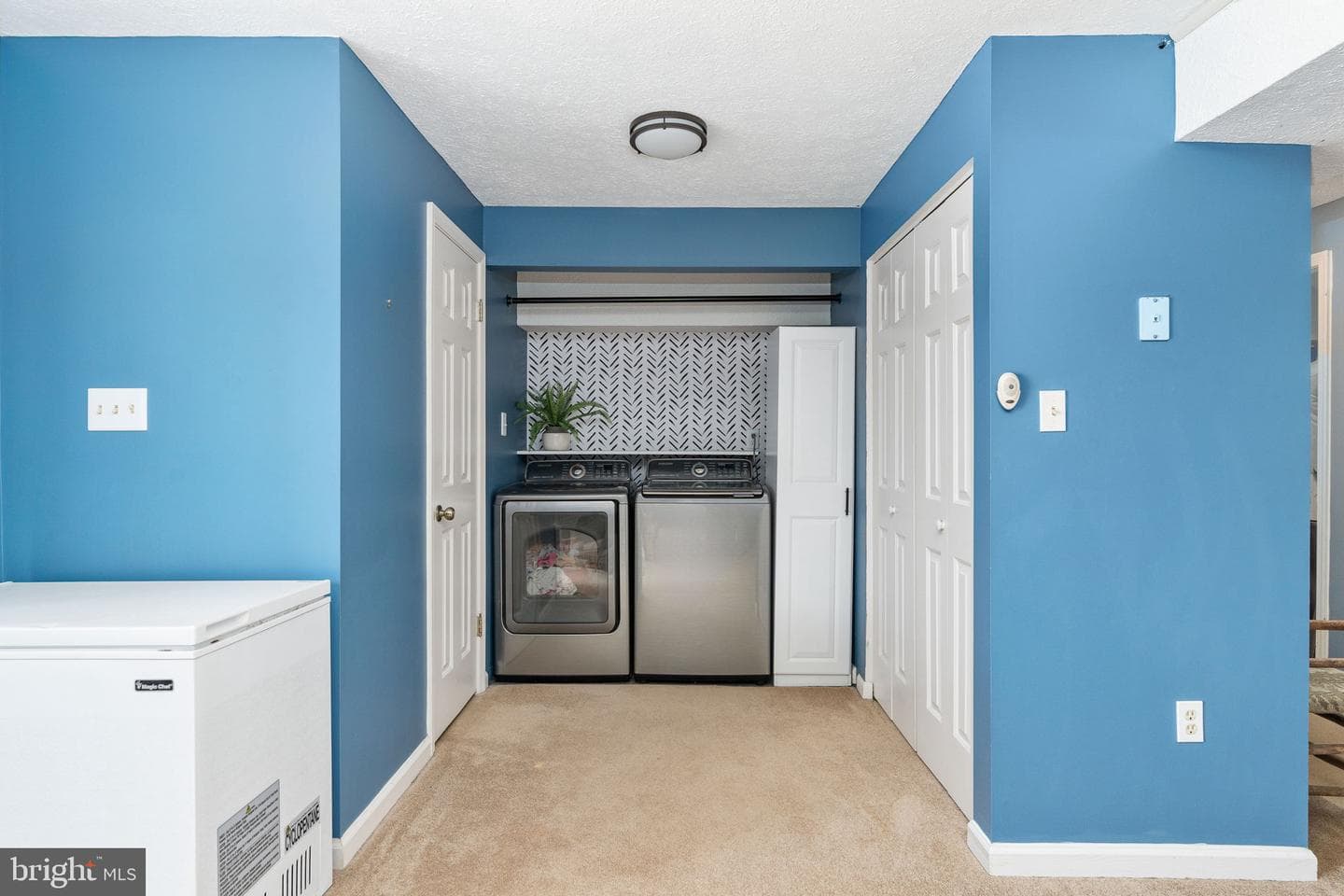 15195 Dyers Road photo 35