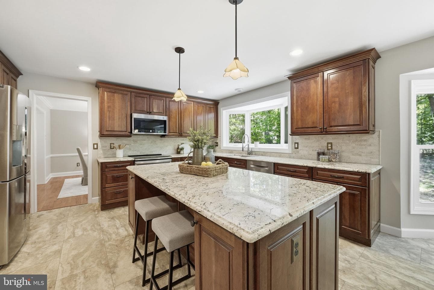 6175 River Forest Drive photo 7
