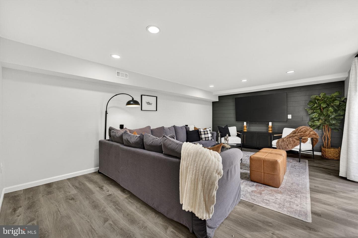 4341 Banbury Drive photo 91
