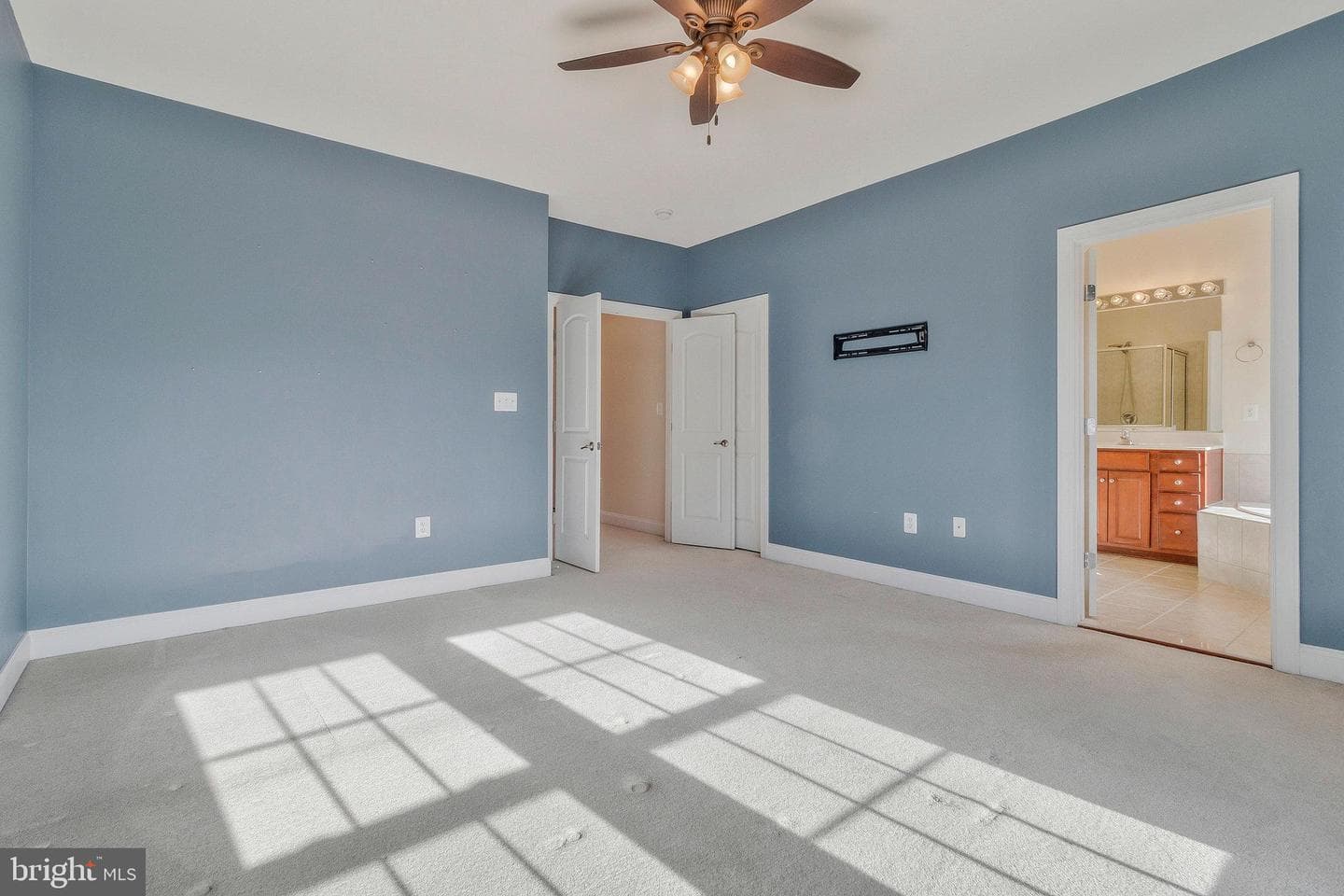 15931 Greymill Manor Drive photo 17