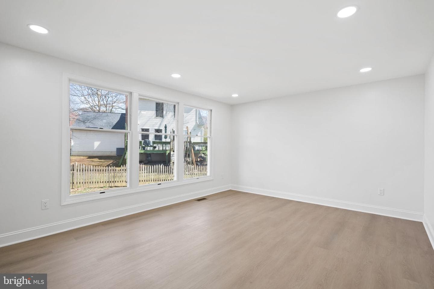 4178 Waterway Drive photo 7