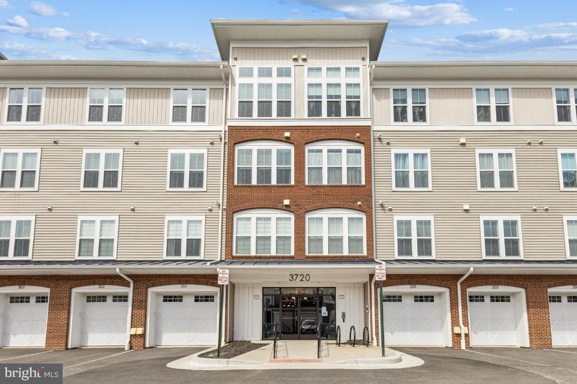 3720 Havertill Lane #306, Woodbridge