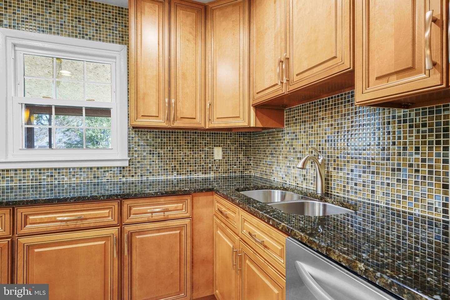 14104 Lindendale Road photo 9