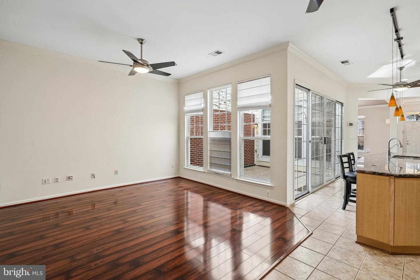 13754 Fleet St photo 17