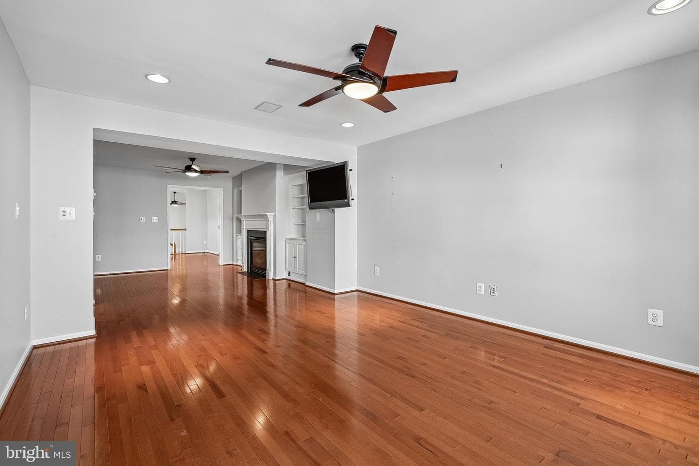 13754 Fleet St photo 21