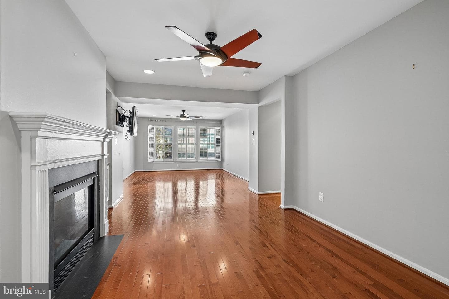 13754 Fleet St photo 22