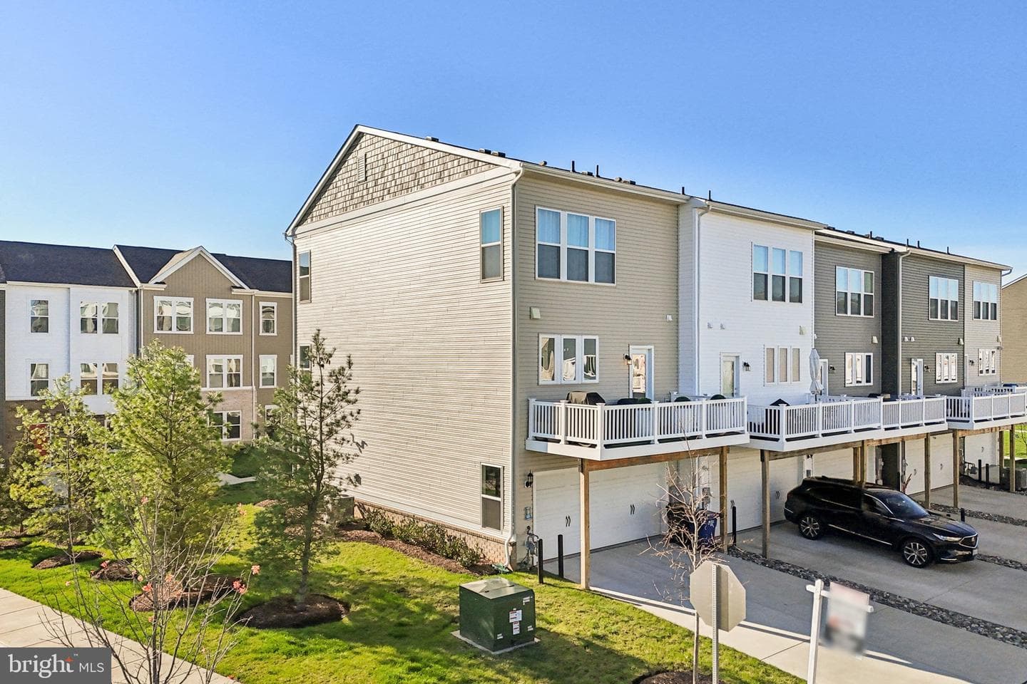 15119 Jaxton Square Lane photo 33