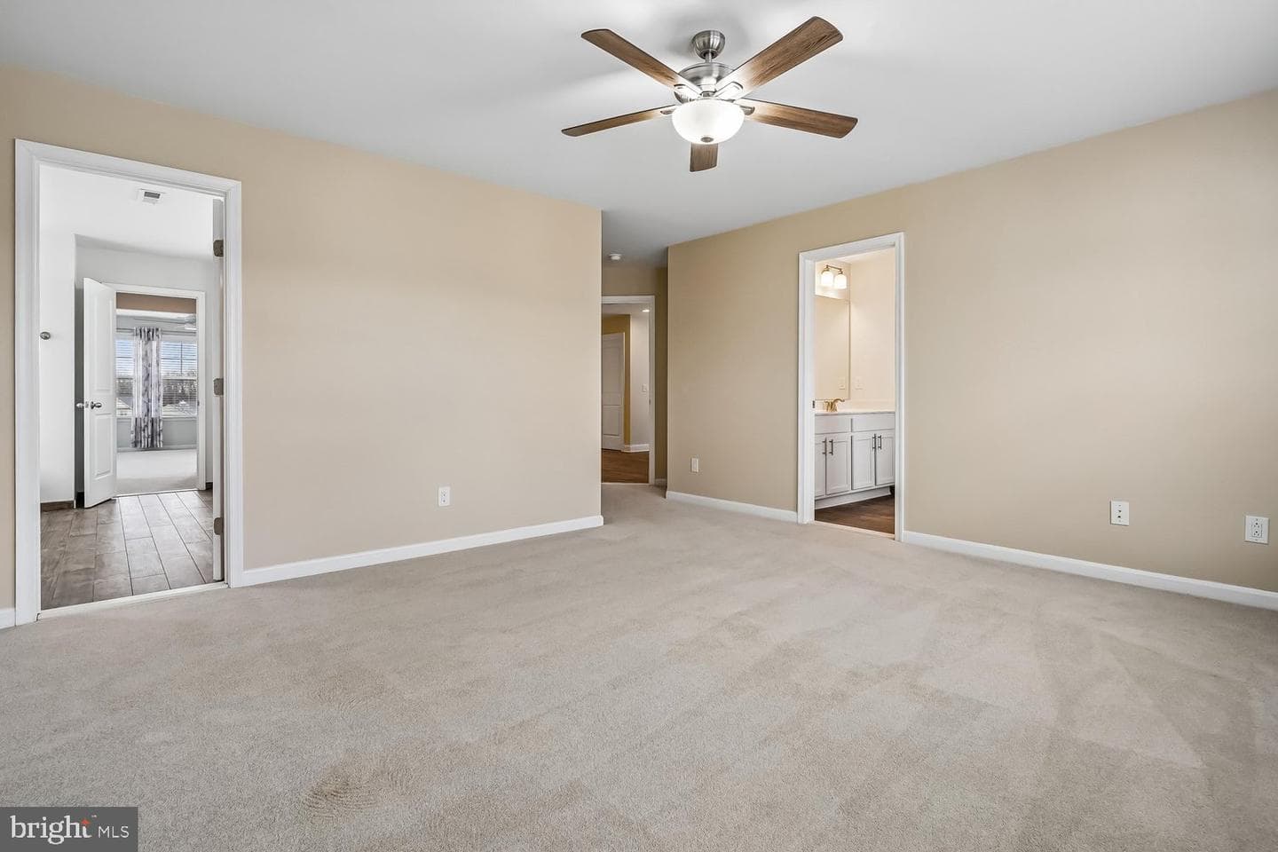 4009 Granary View Court photo 36