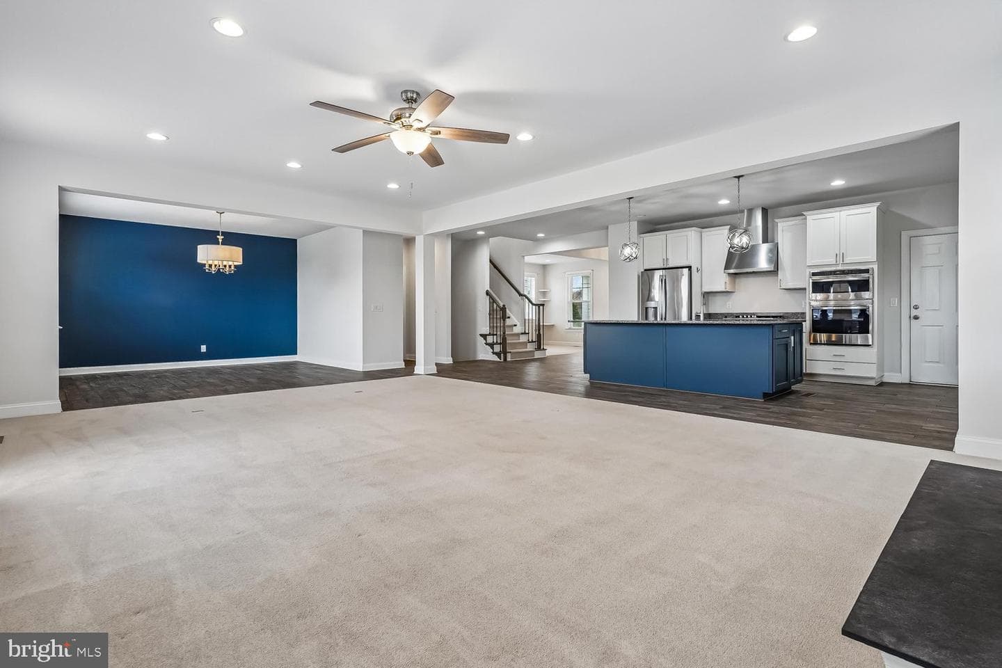 4009 Granary View Court photo 8
