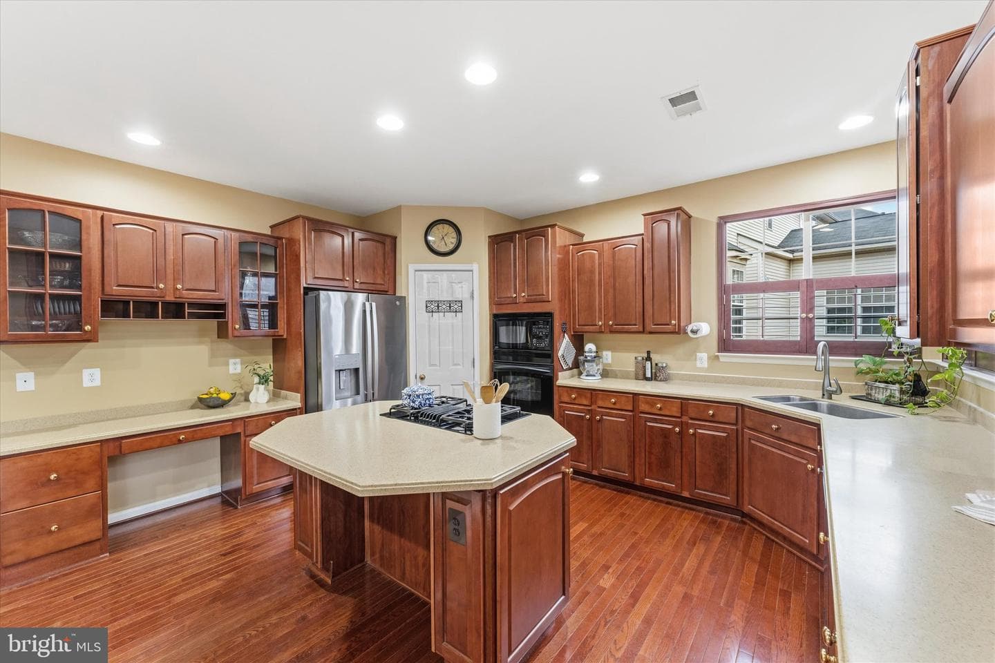 9325 Rustic Breeze Court photo 13