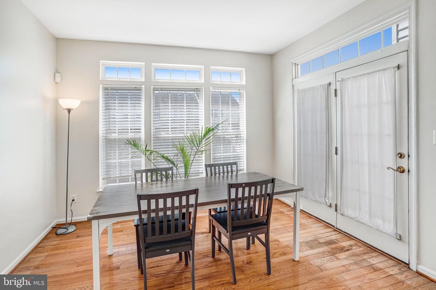 16616 Barge Circle photo 25