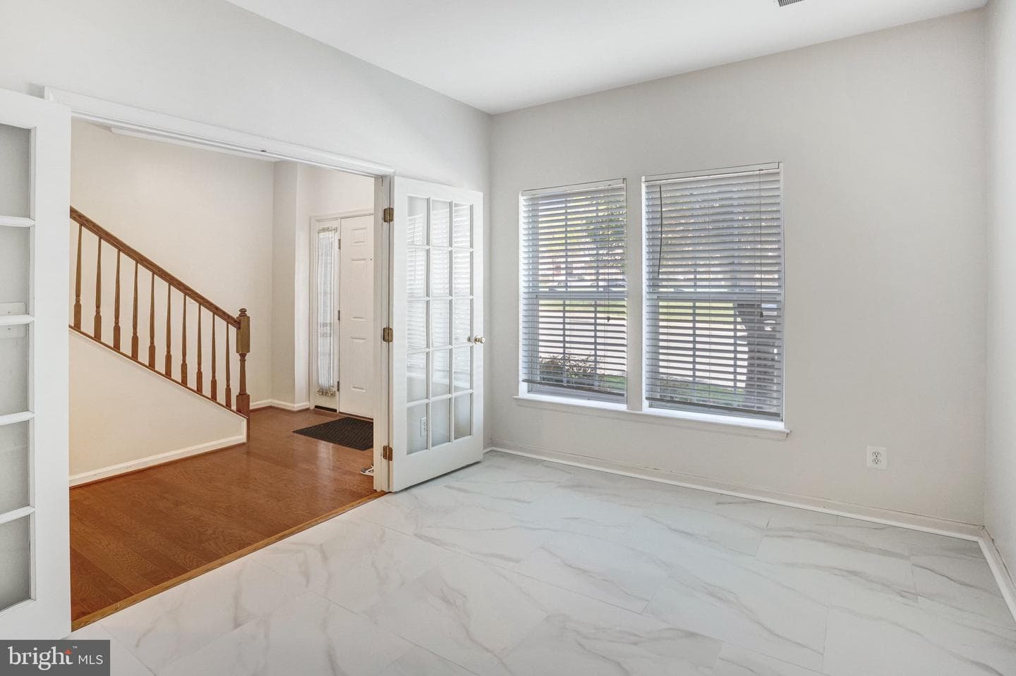 16616 Barge Circle photo 6