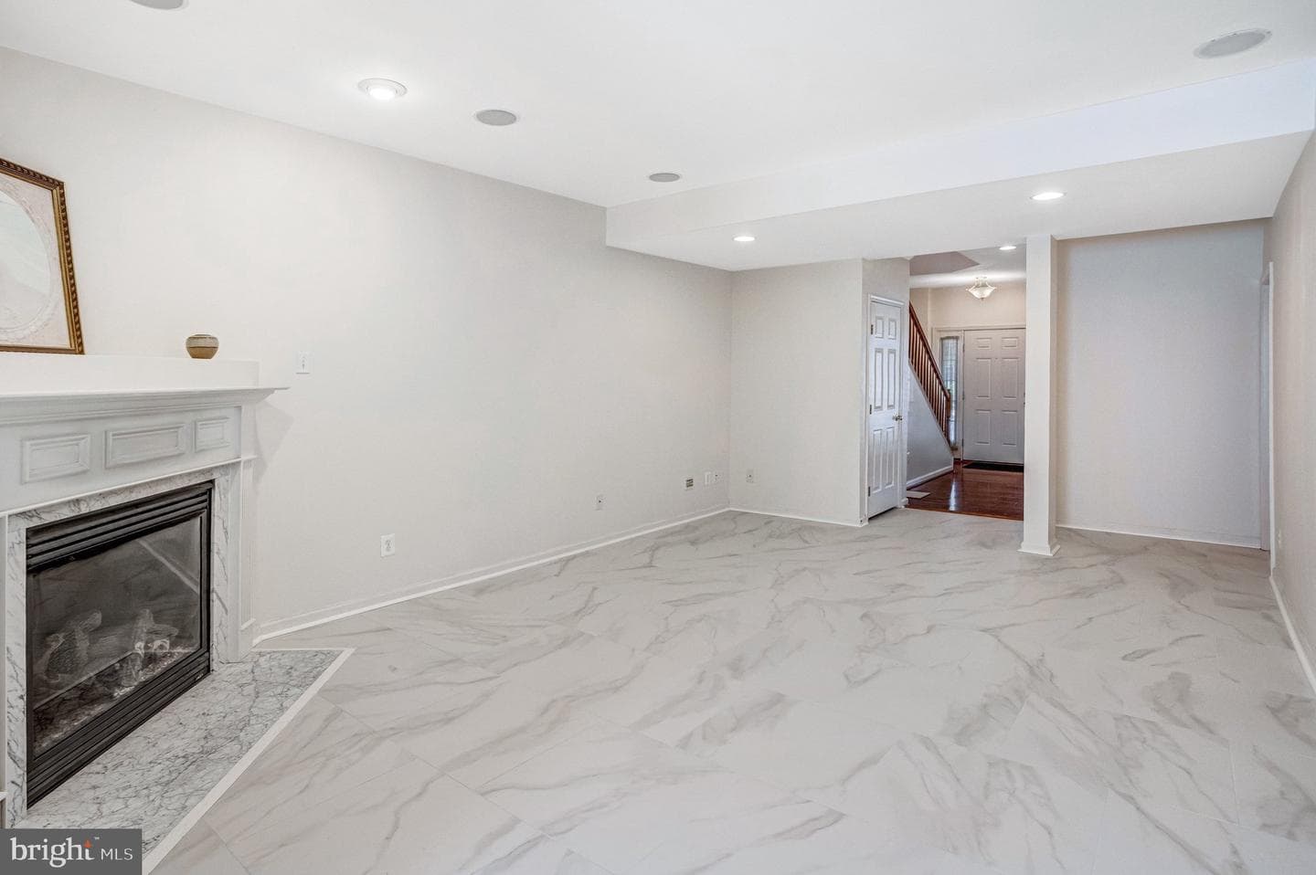 16616 Barge Circle photo 9
