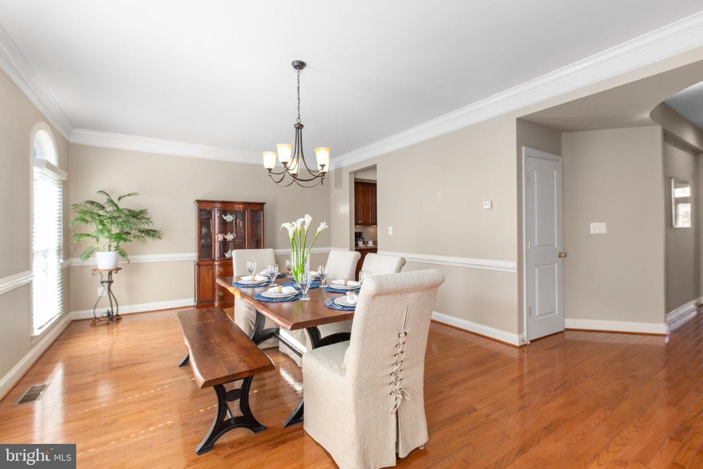 13754 Tides Street photo 5