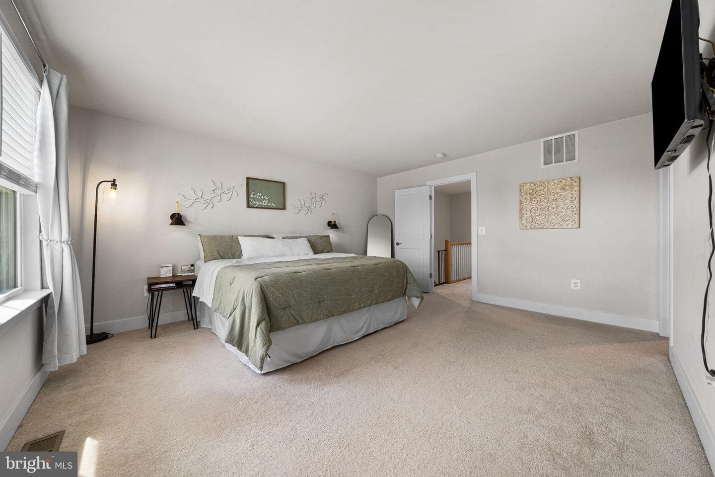10539 Waterbury Woods Way photo 14