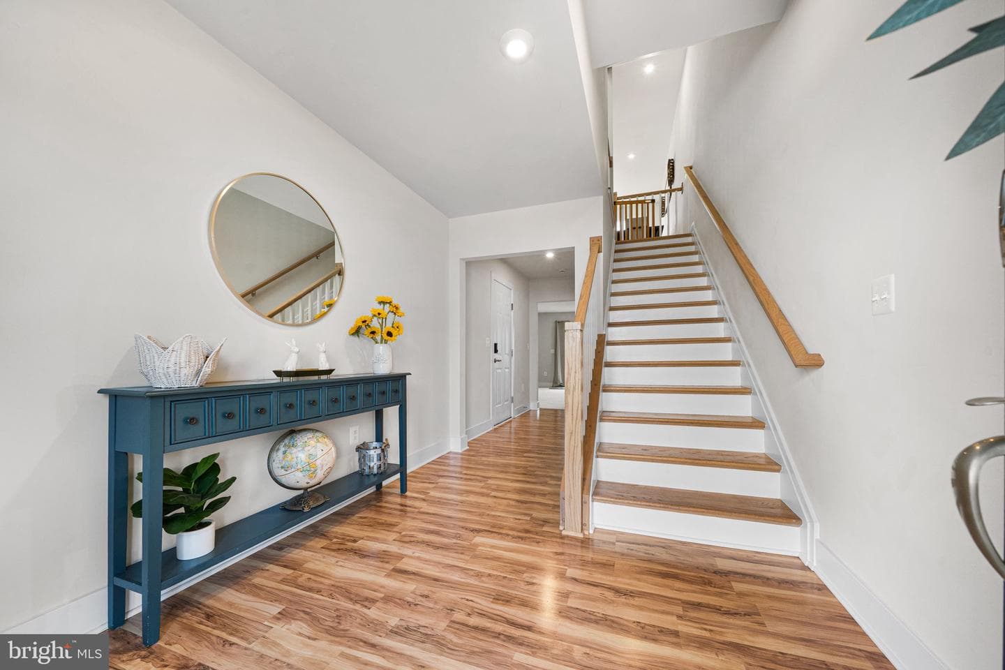 10539 Waterbury Woods Way photo 2