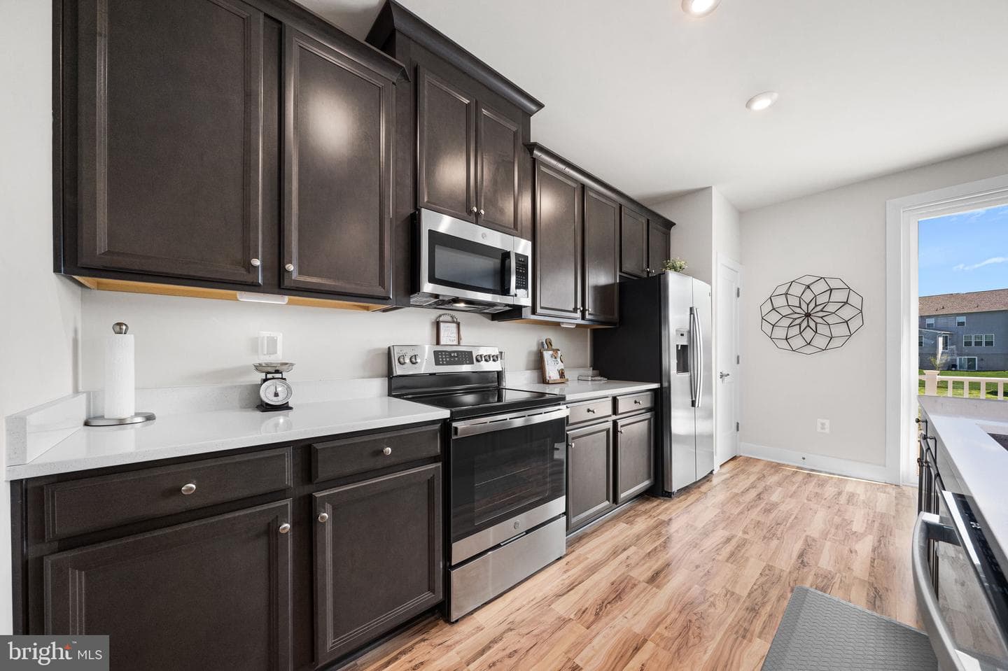 10539 Waterbury Woods Way photo 9