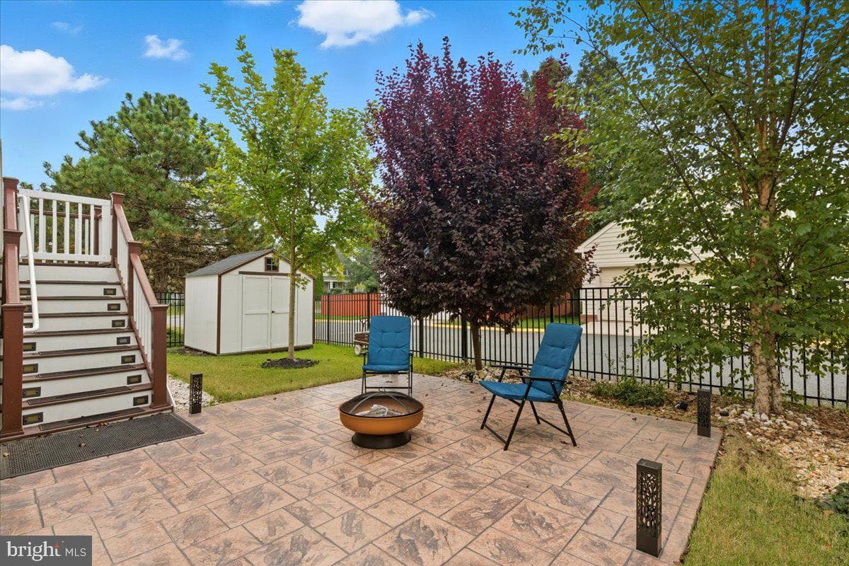 16216 Radburn Street photo 16
