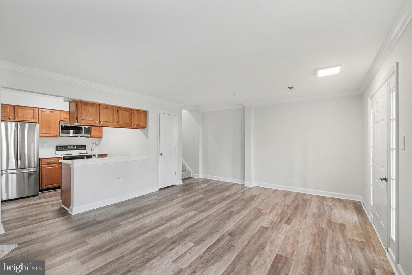 12101 Salemtown Drive photo 2