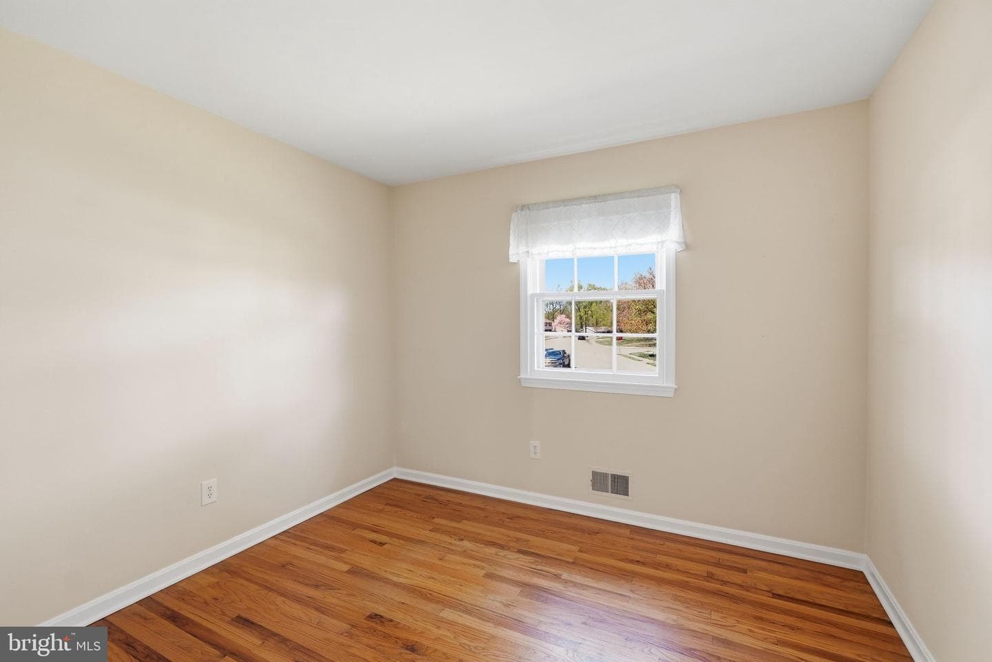 13123 Orleans Street photo 21