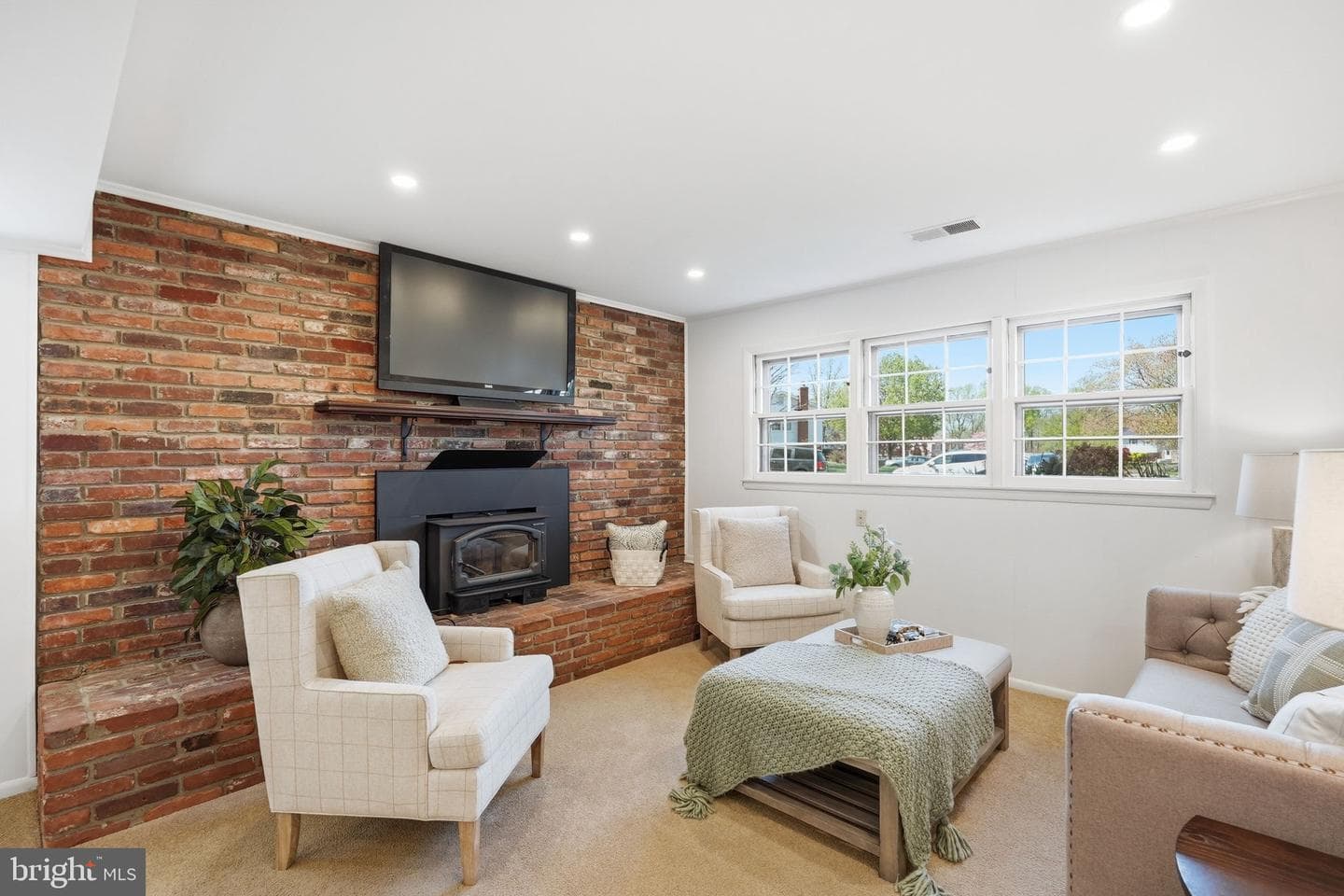 13123 Orleans Street photo 3