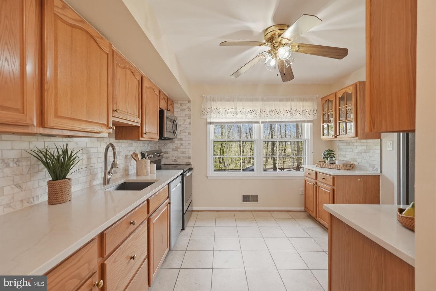 13123 Orleans Street photo 9