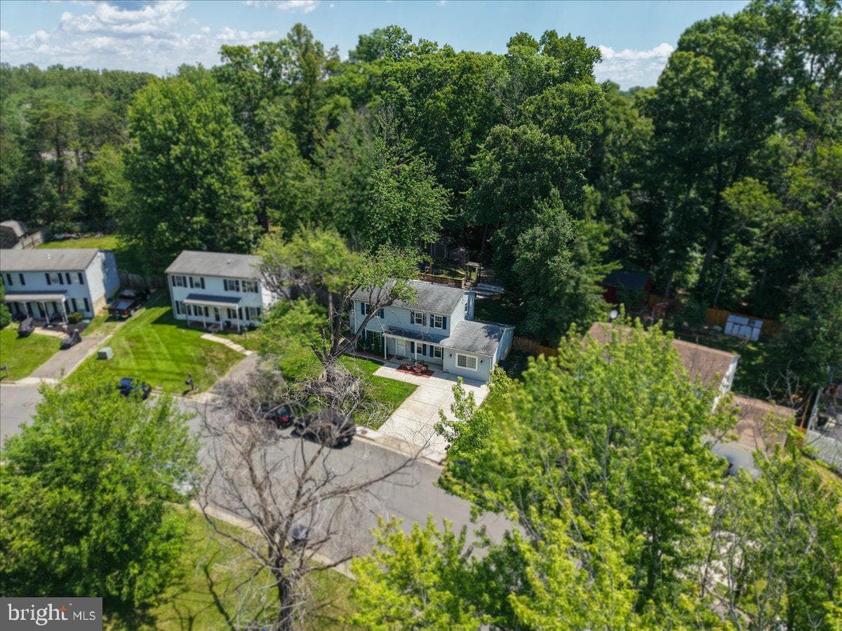 5276 Sudberry Lane photo 7