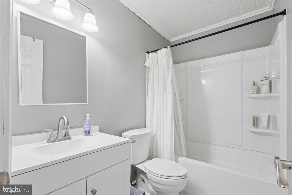 5276 Sudberry Lane photo 9