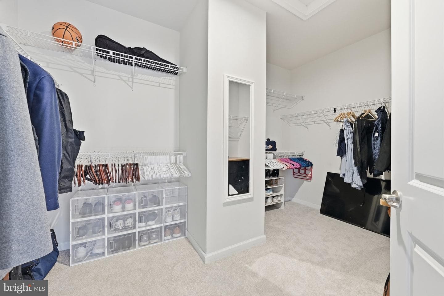 8966 Bridle Ridge Lane photo 24
