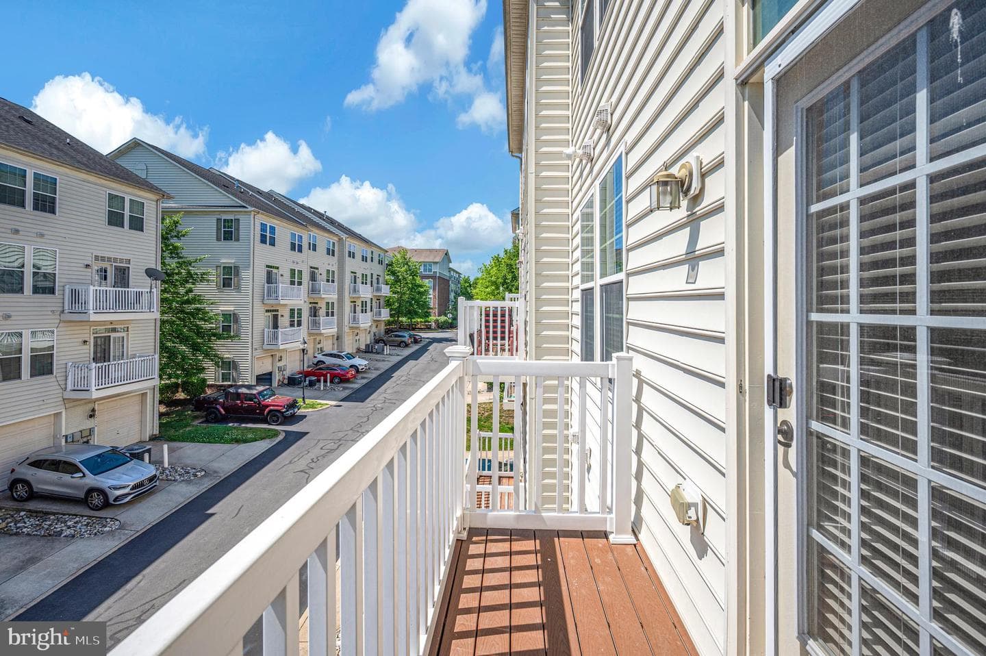 15057 Leicestershire Street photo 30
